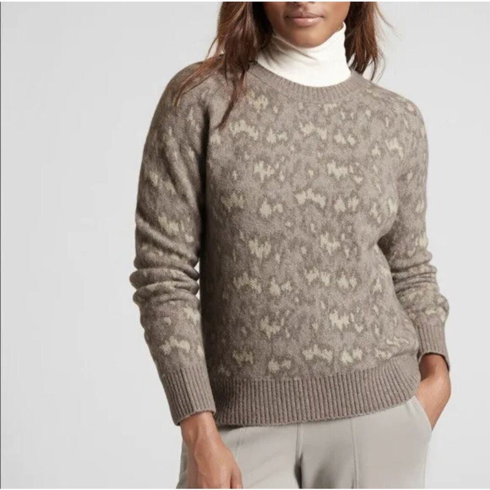 NWT Athleta Hawthorn Textured Crew Sweater Merino Wool Blend